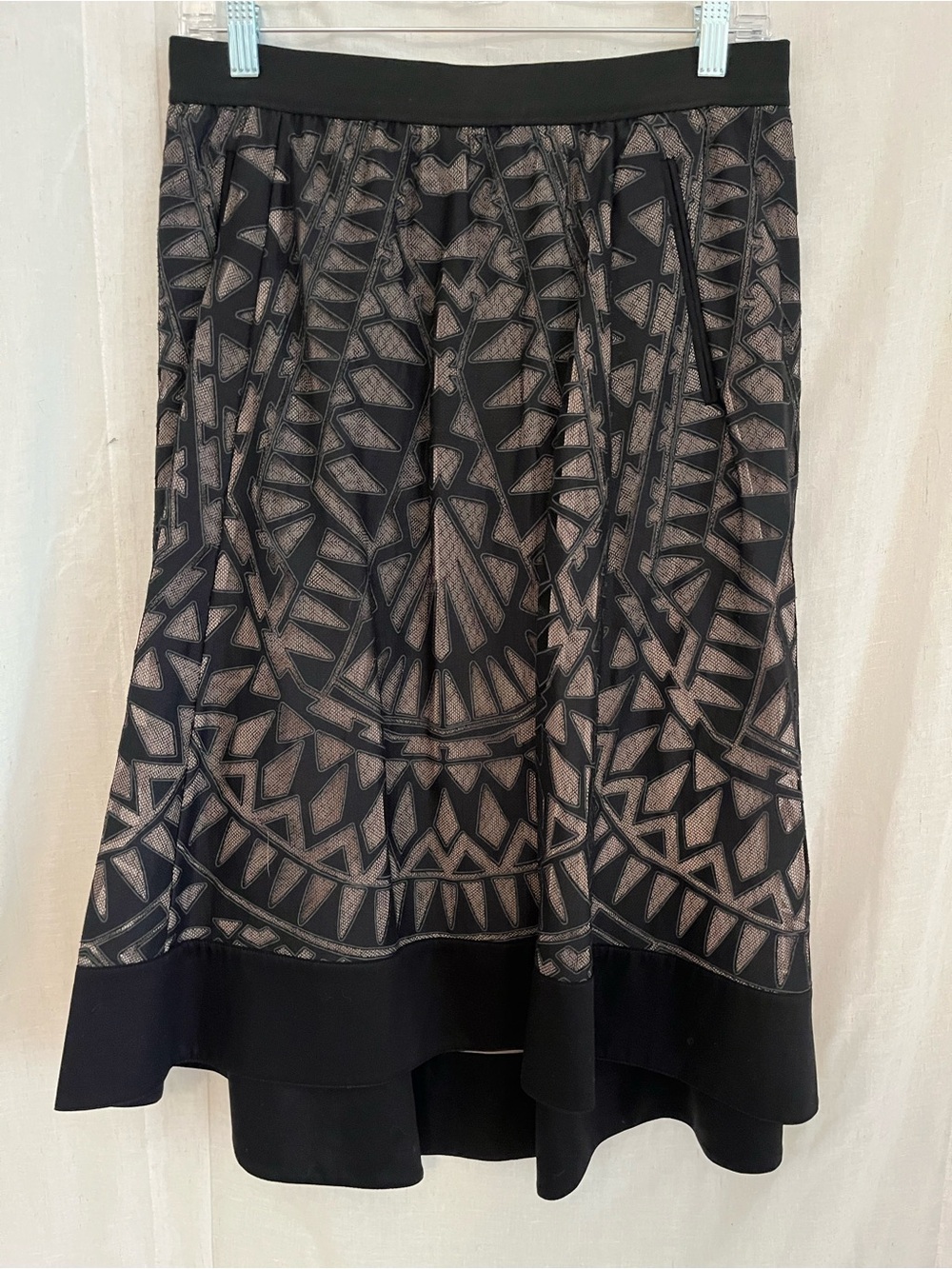 BCBGMaxAzria Black and Taupe High-Low Geometric Skirt